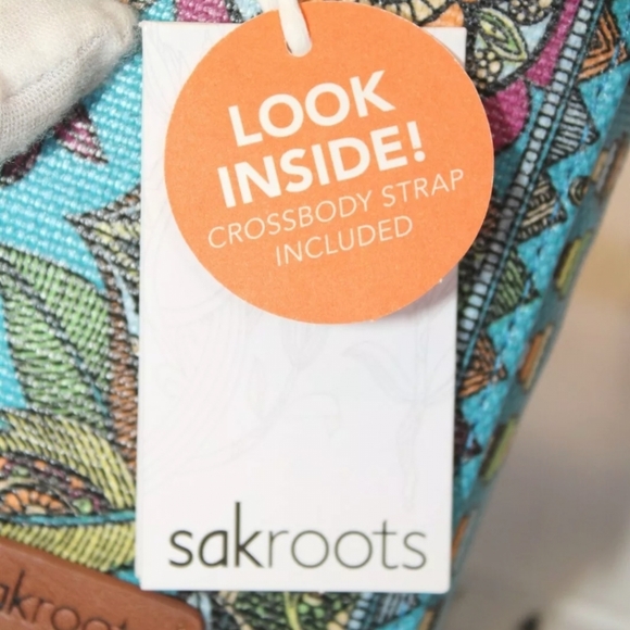 ⭐Sakroots NEW Teal Spirit Desert Smartphone Wristlet Crossbody msrp $38⭐️ - Picture 7 of 10